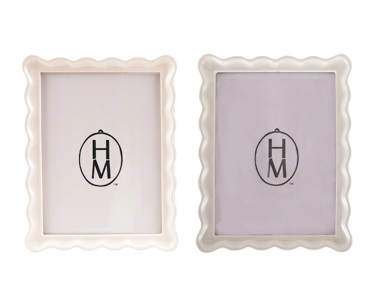 Hazel Mazel Resin Scalloped Photo Frame