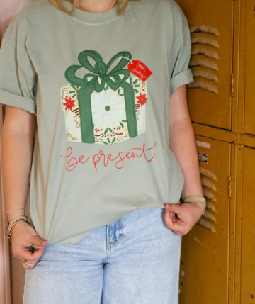 Be Present Bay Tee