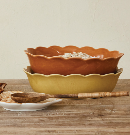 Oval Stoneware Scalloped Baker