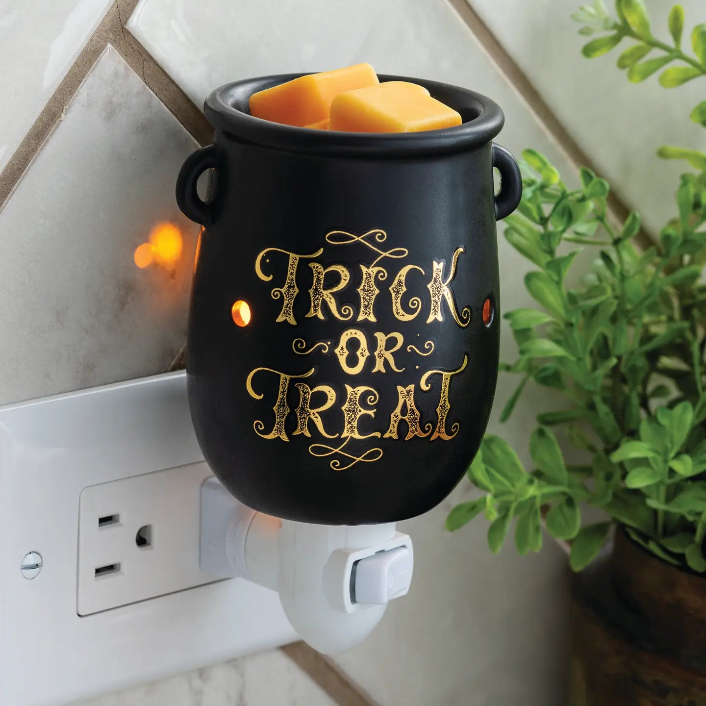 Cauldron Pluggable Fragrance Warmer