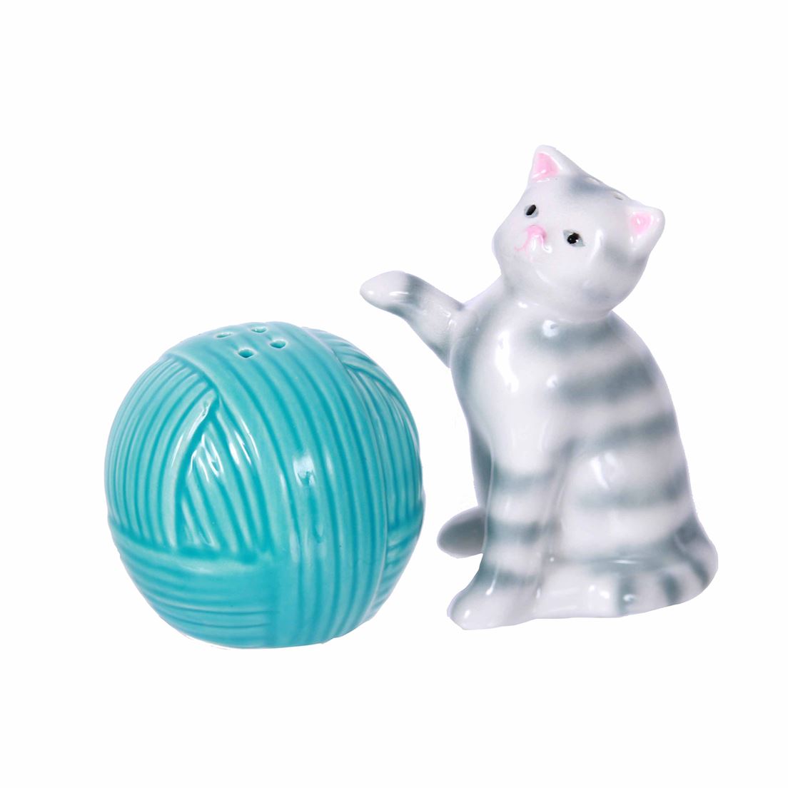 Cat & Ball of Yarn Salt & Pepper Set