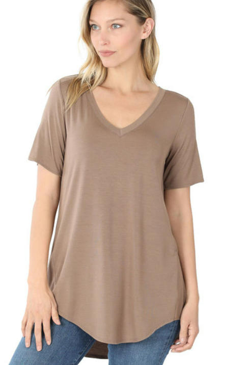 LUXE RAYON SHORT SLEEVE V-NECK HI-LOW HEM TOP-Mocha