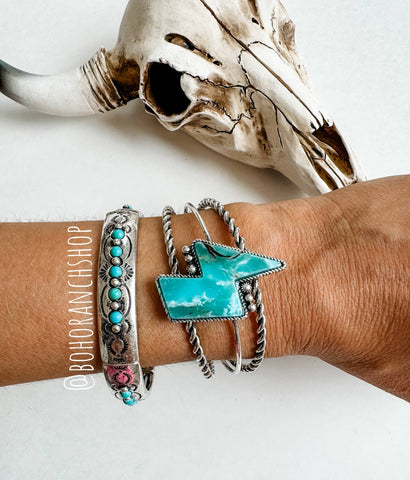 Western Navajo Style Stone Bracelet: LIGHTNING BOLT