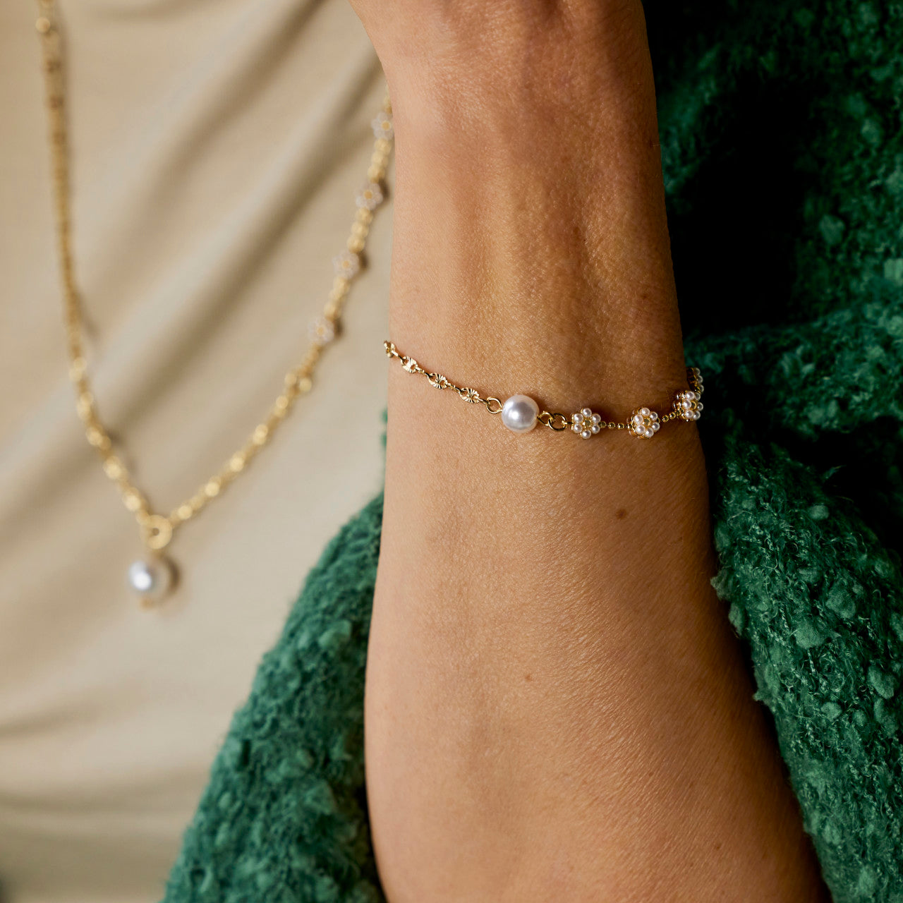 Marvelously Made Bracelet - Gold