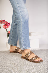 Hey Hottie Sandal-Cognac Crinkle