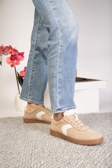 Spoiler Alert Sneaker-Sand