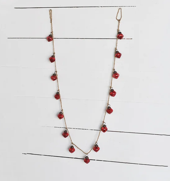 MINI RED JUTE STRING ORNAMENTS