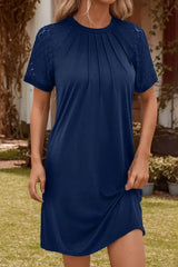 Lace Raglan Sleeve Pleated Detail Shift Dress: Blue