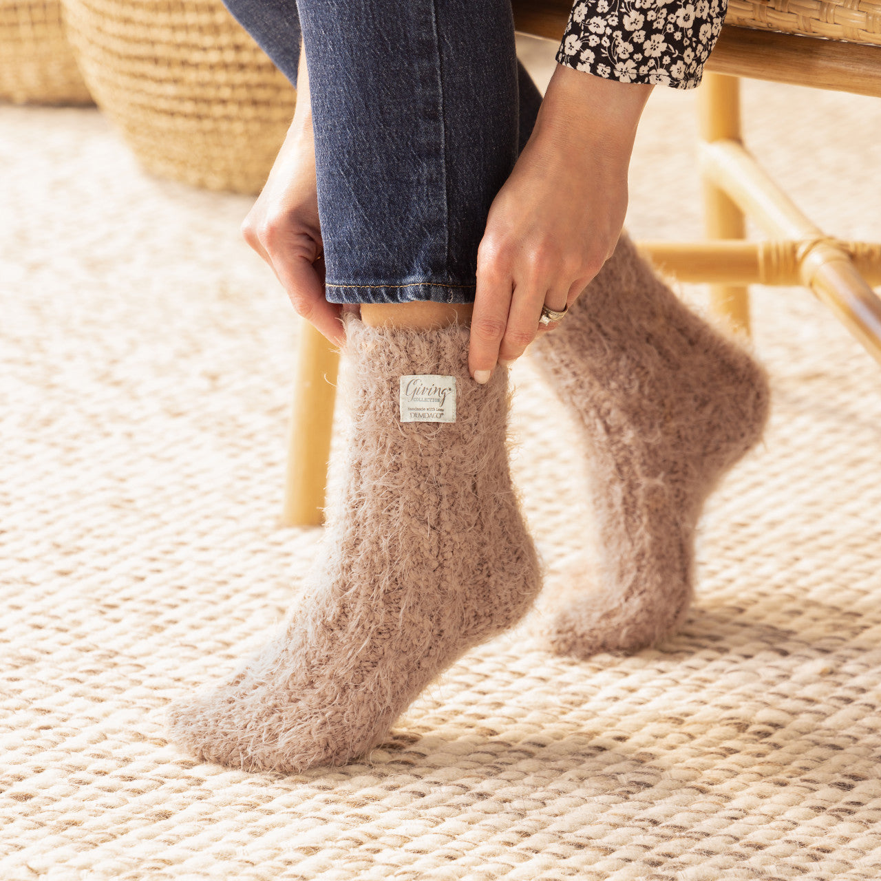 Camel Brown Cozy Giving Socks