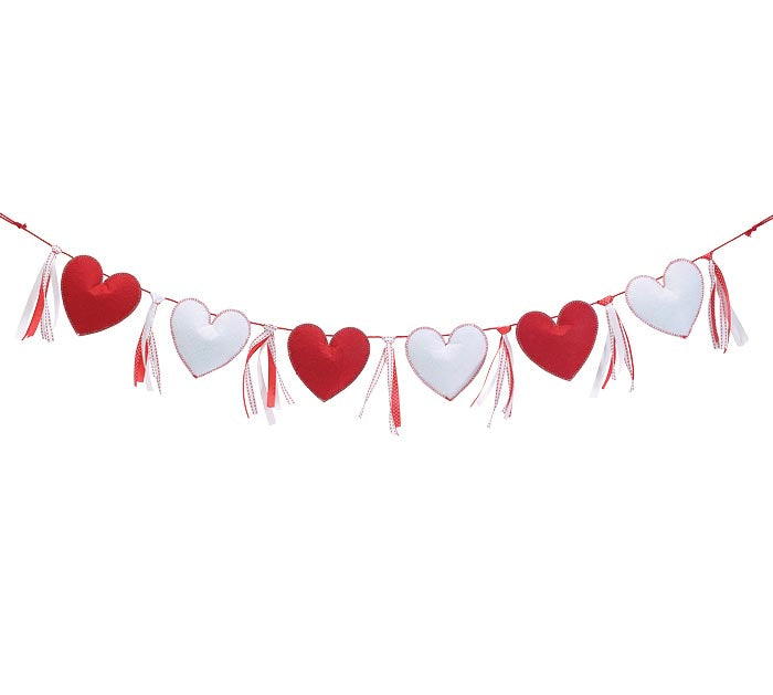 RED WHITE FELT HEART GARLAND