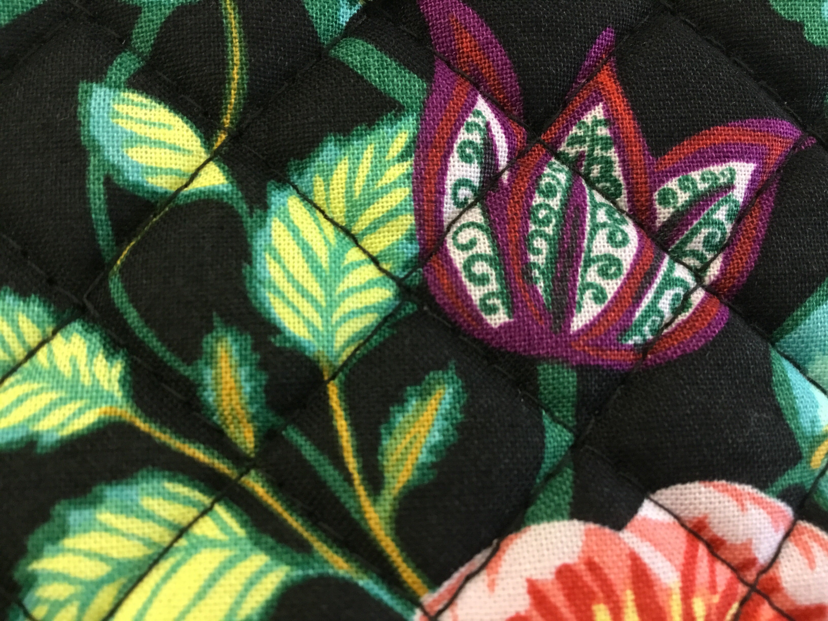 Vera Bradley Iconic Mini Kisslock-Vines Floral